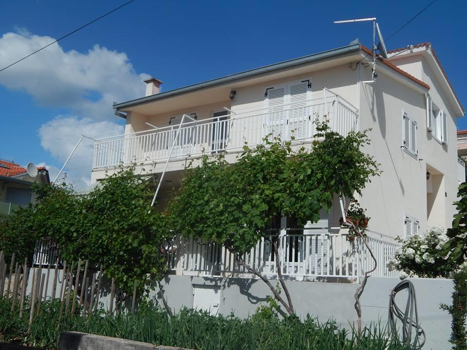 Apartment Arleta Trogir Luaran gambar