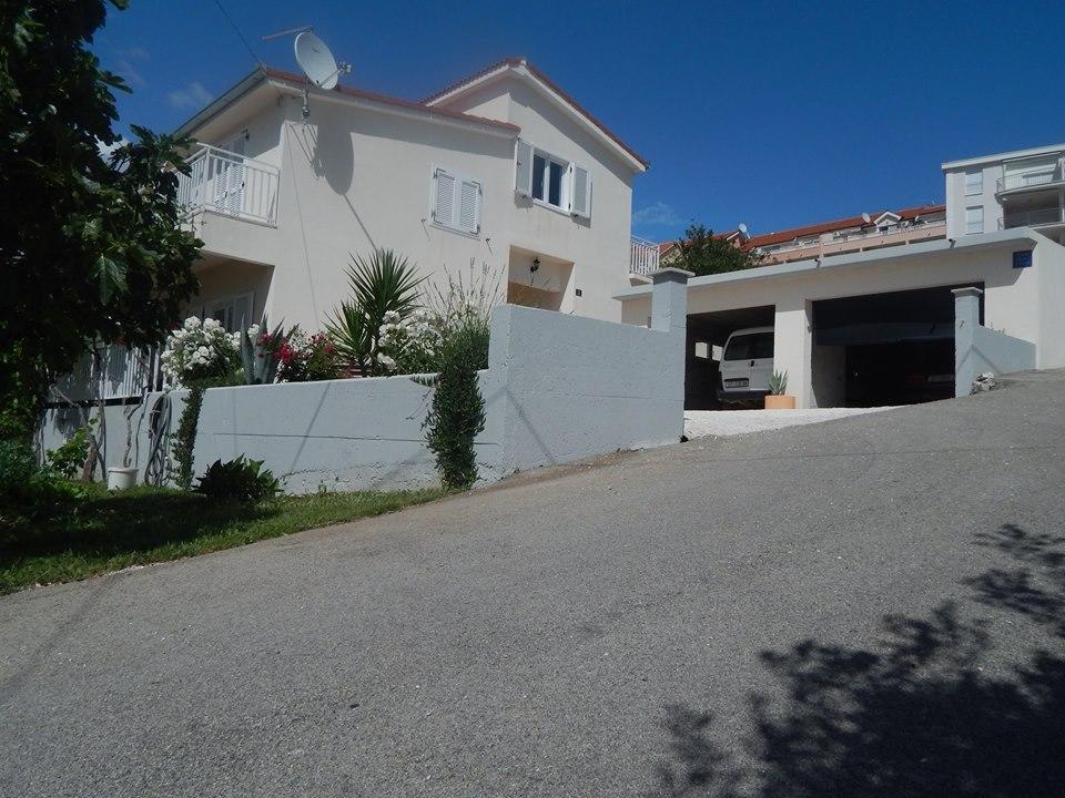 Apartment Arleta Trogir Luaran gambar